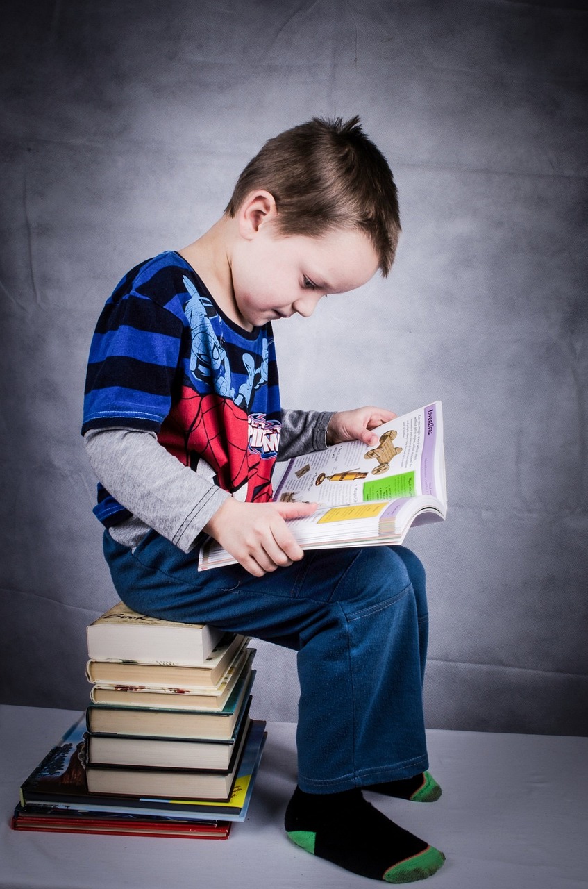 child, book, boy-315049.jpg